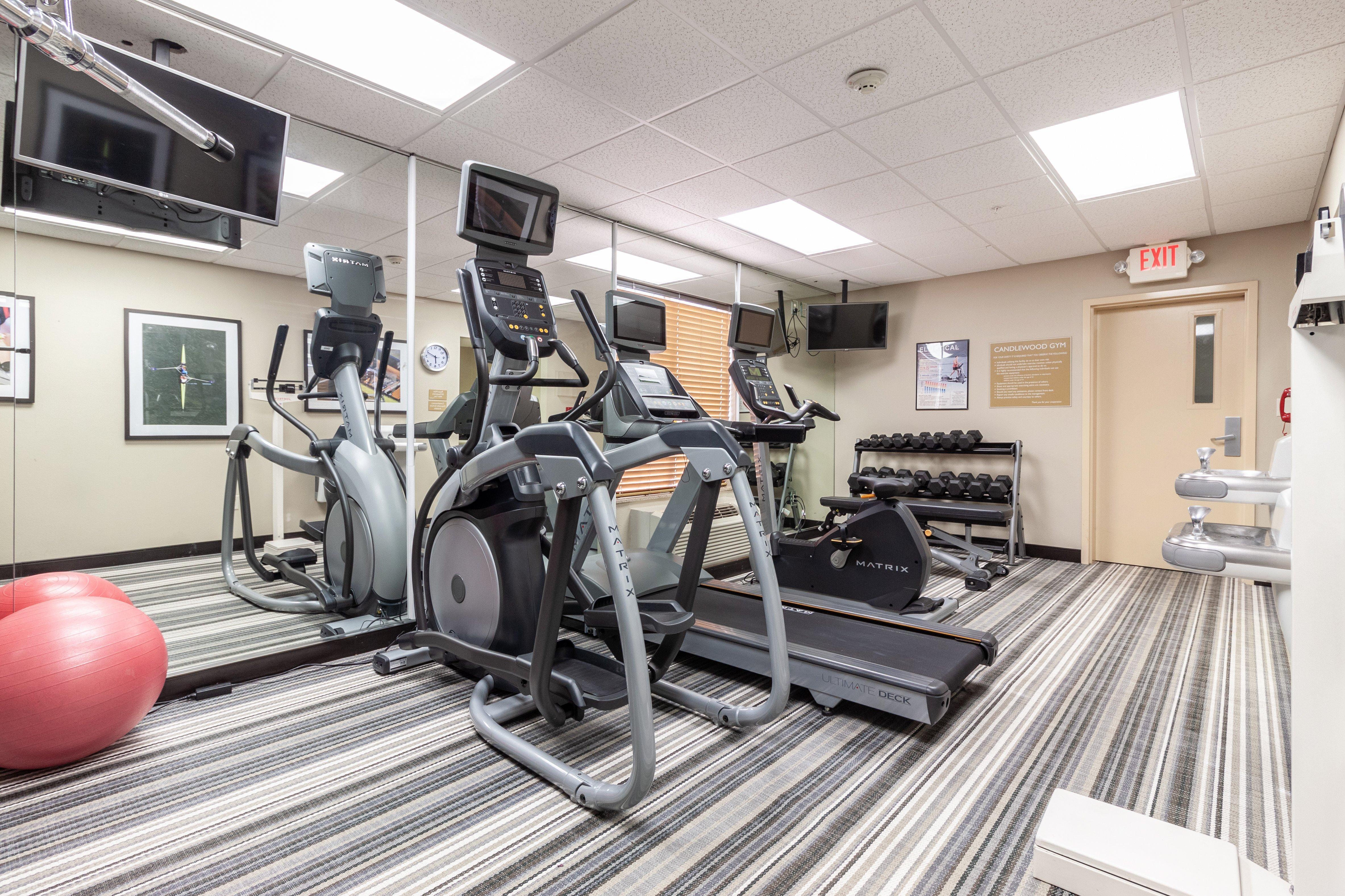 Candlewood Suites Lincoln By Ihg Ngoại thất bức ảnh
