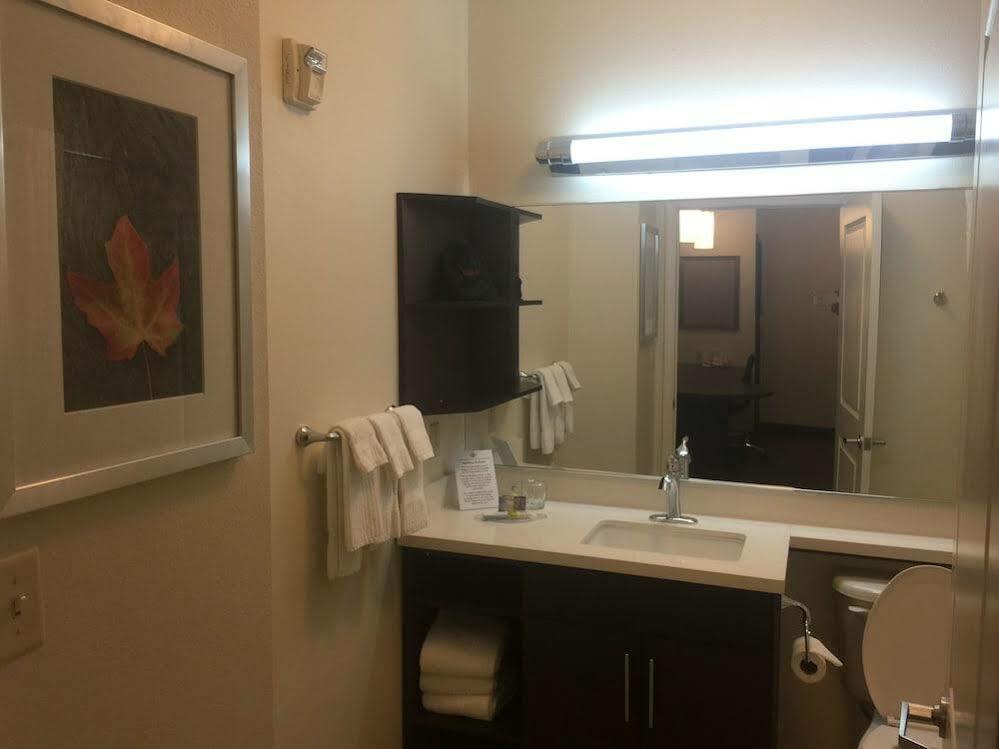 Candlewood Suites Lincoln By Ihg Ngoại thất bức ảnh