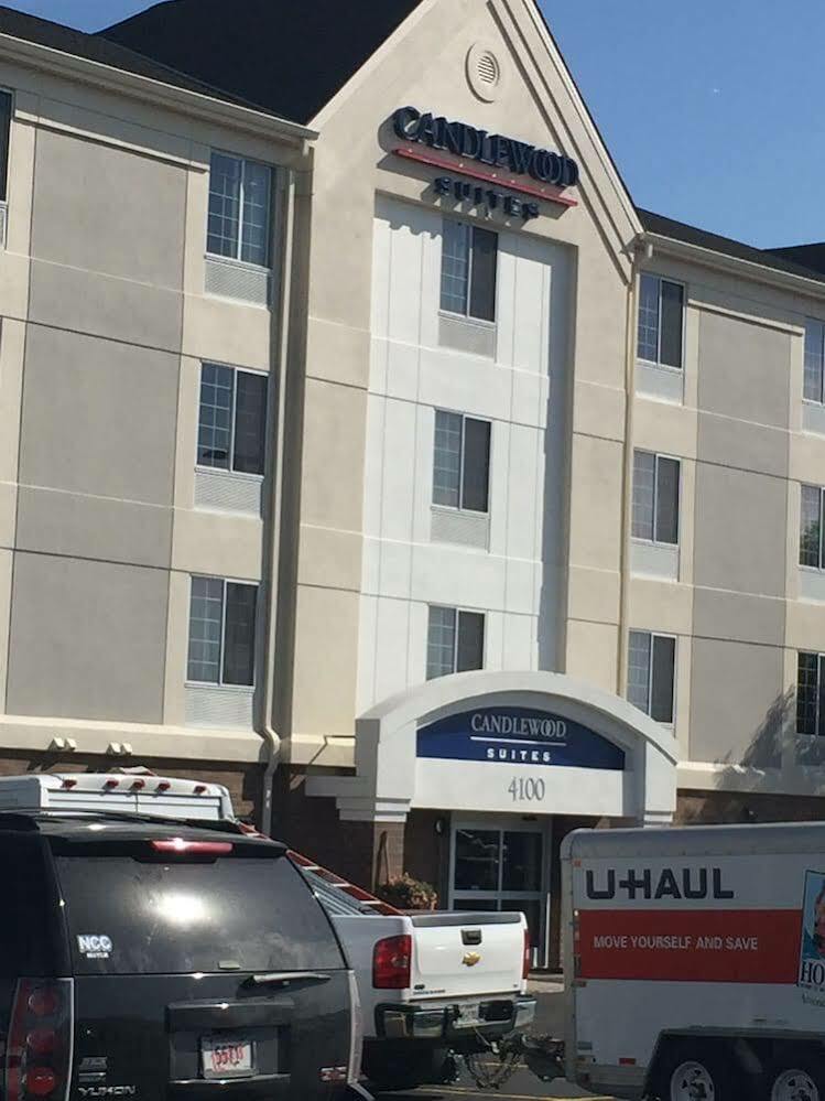 Candlewood Suites Lincoln By Ihg Ngoại thất bức ảnh